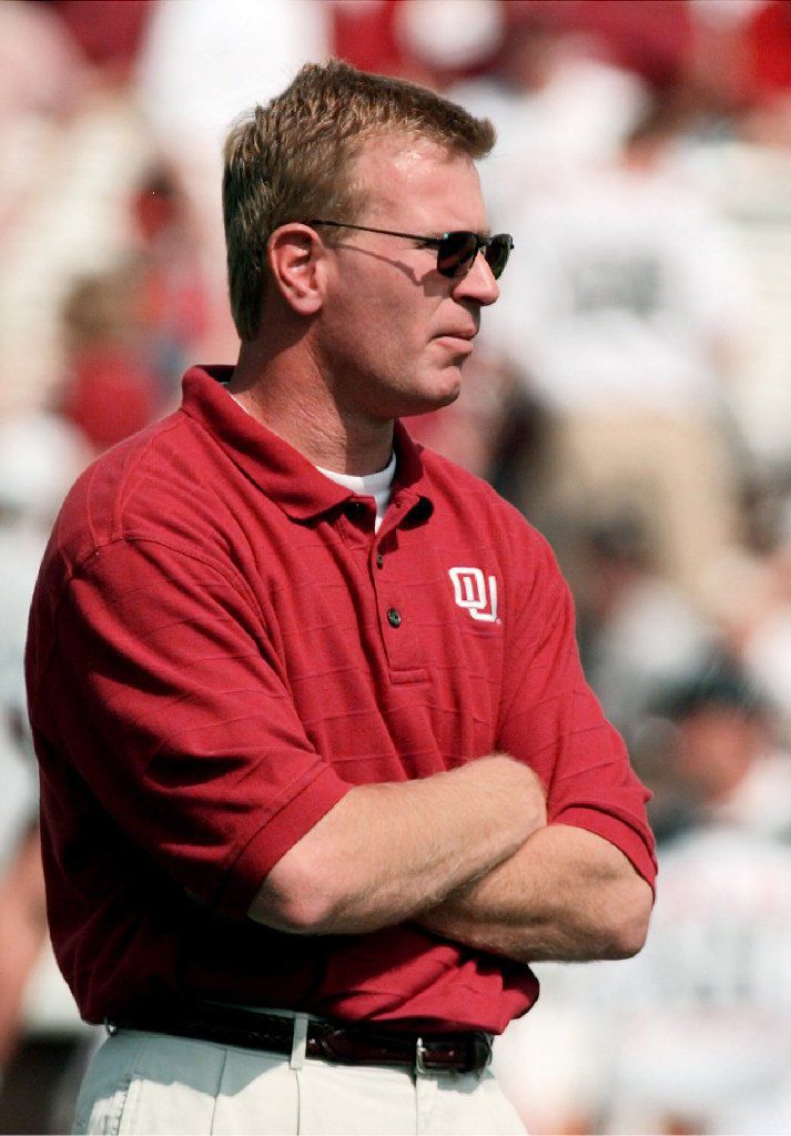 Mike Stoops October 1999